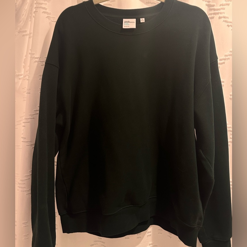 Aritzia Forest Green Crew Neck Sweater